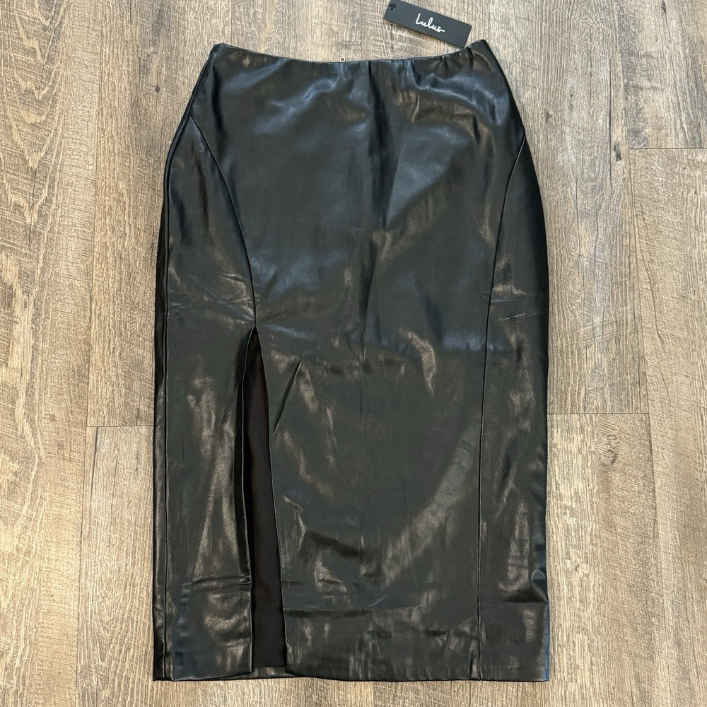 Lulu's NWT Faux Leather Skirt Womens Size Small Black Pencil Skirt Soft